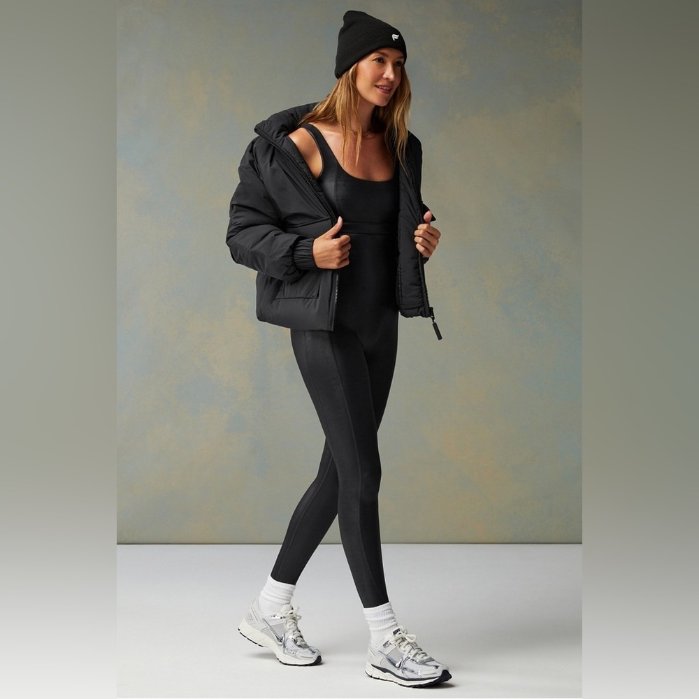 Fabletics All Weather Puff jacket size Small - Picture 4 of 6